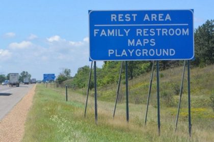 I-40 Rest Area Boondocking 181. I-40 Rest Area Moriarty NM Boondocking Location