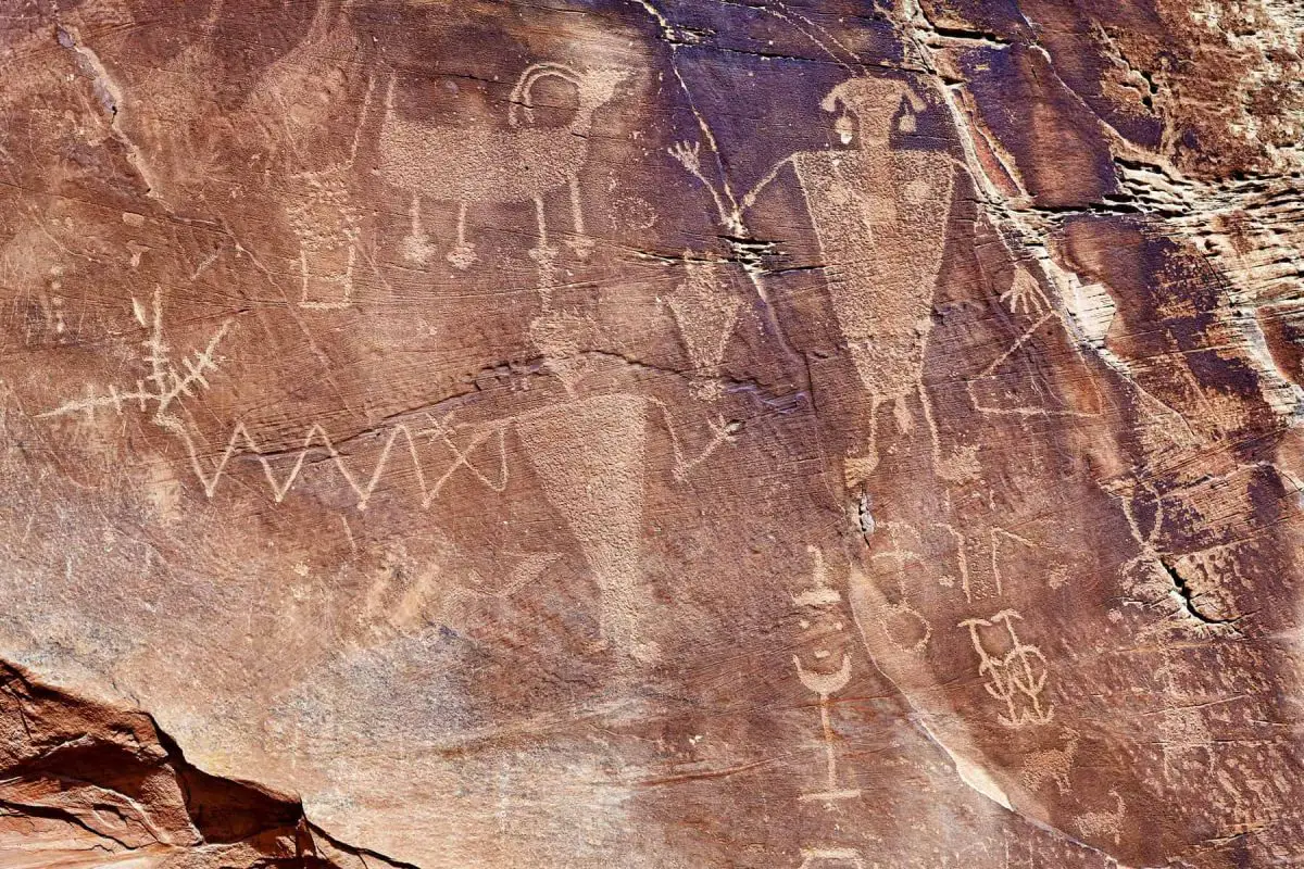 Dragonfly Trail Petroglyphs Boondocking Locations