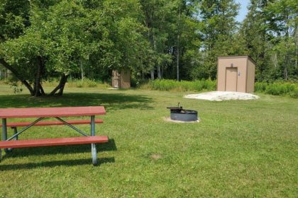 39 Hendricks Township Campground in Naubinway, MI Hendricks Township Campground in Naubinway, MI