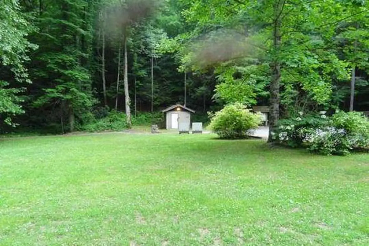 Houston Valley Campground in Del Rio, TN