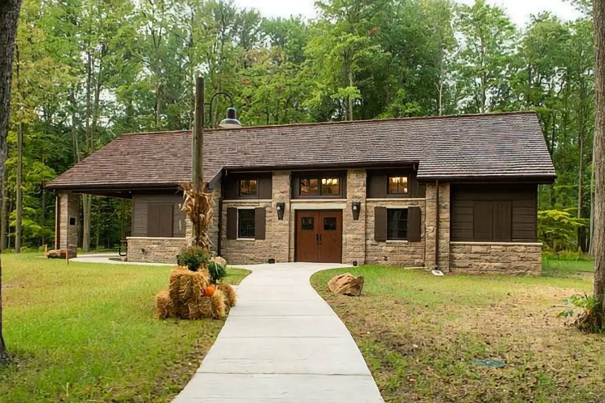 Ottawa Overlook Campground In Brecksville, OH