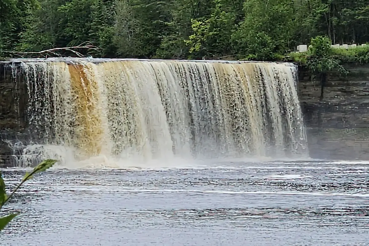 7 Top Places to Visit In Michigan Upper Peninsula