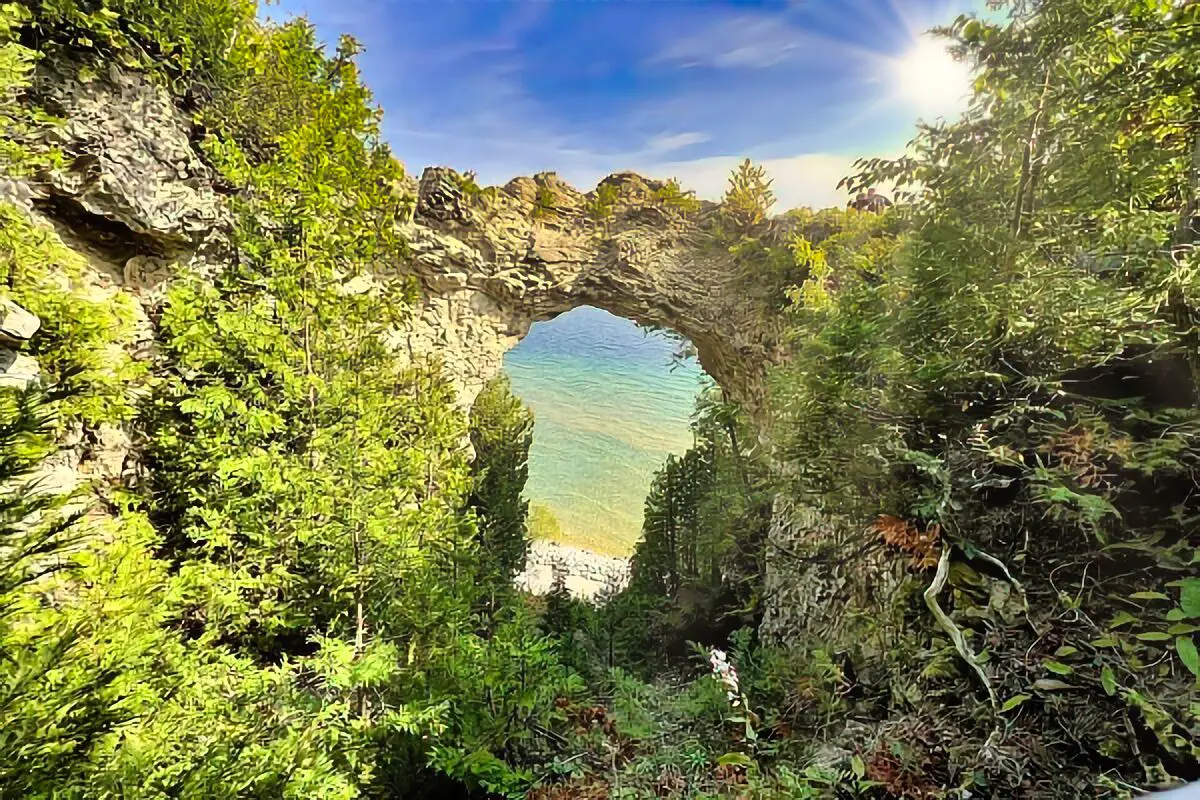 7 Top Places to Visit In Michigan Upper Peninsula