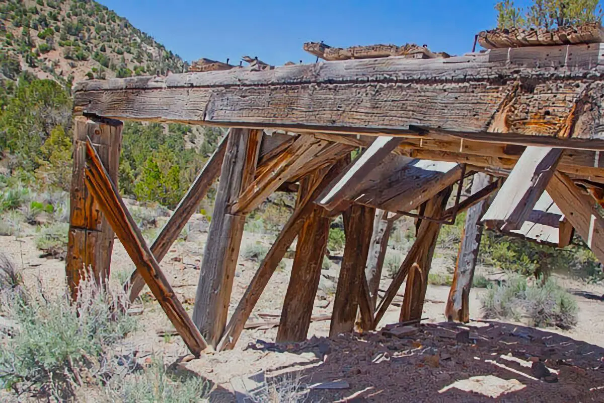 Aurora Ghost Town Boondocking